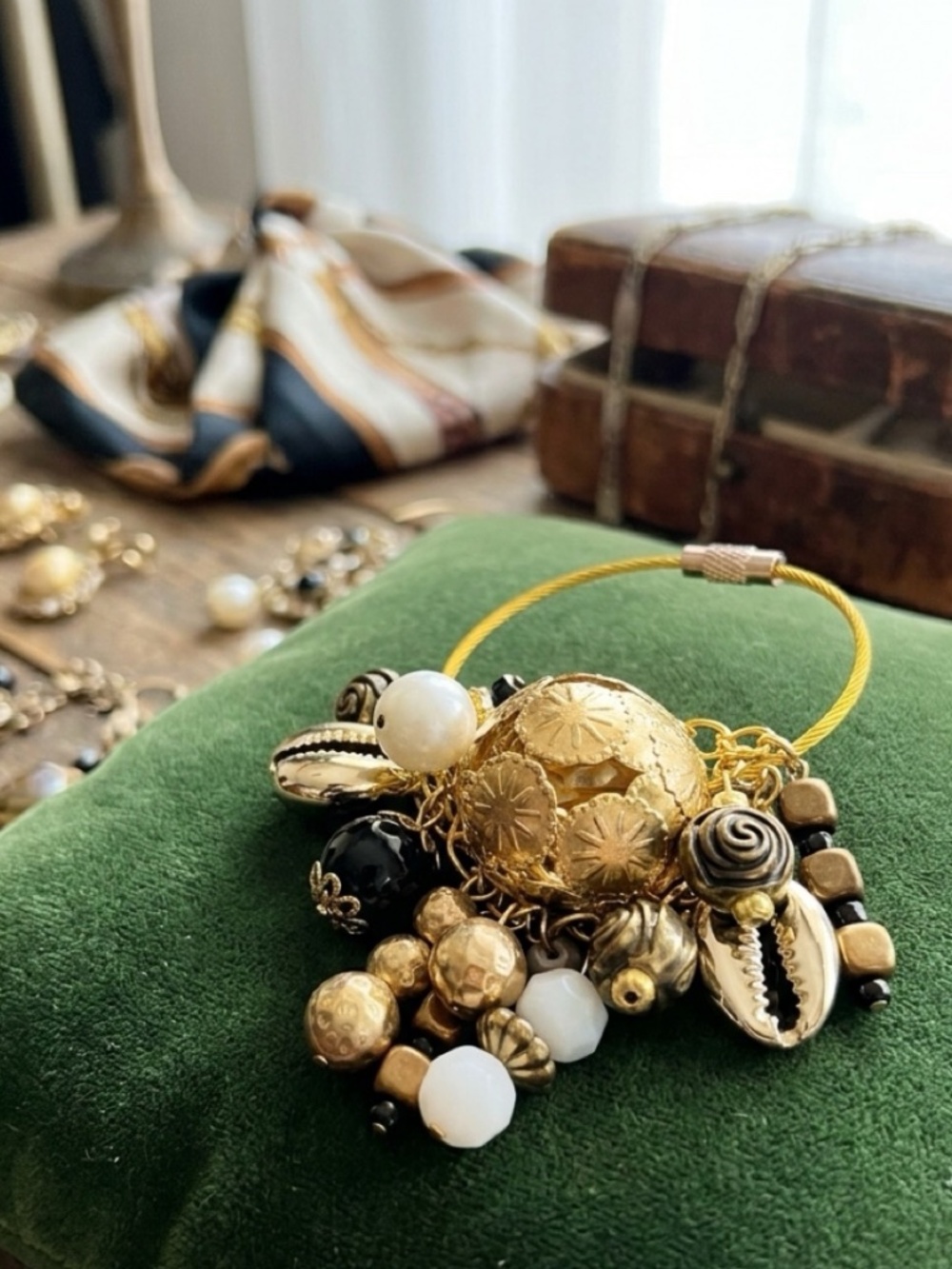 IT'S GOLDEN! CHARM